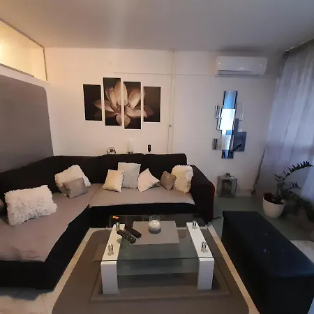 Rose Rijeka
