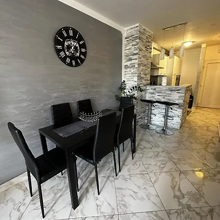 Rose Apartmán *
