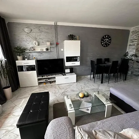 Rose Apartmán *